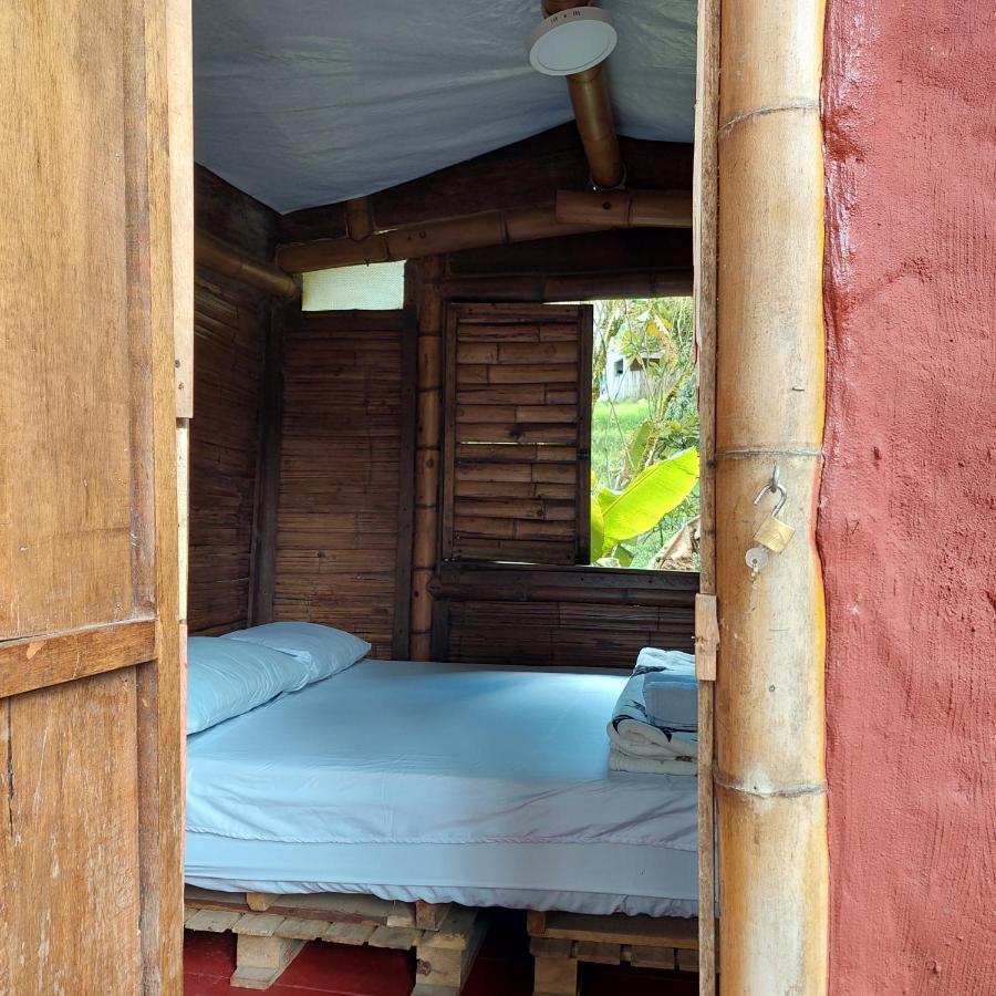 Hostal La Pijarana Саленто Экстерьер фото
