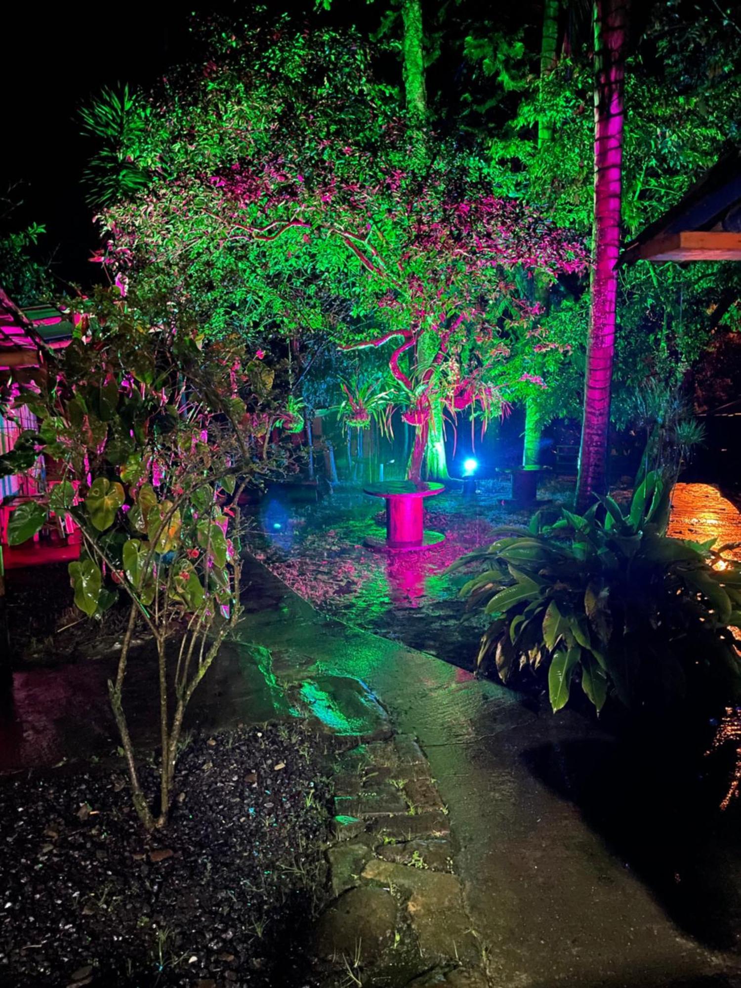 Hostal La Pijarana Саленто Экстерьер фото
